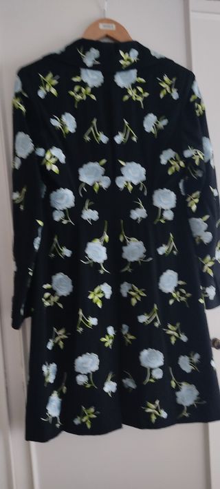 Levita de Karen Millen