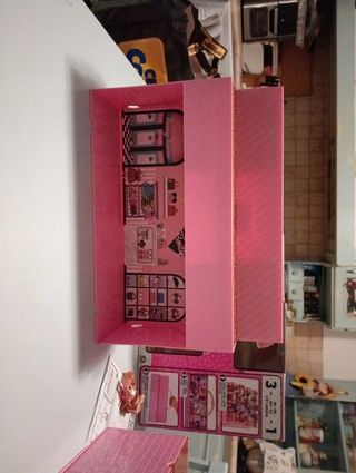 L.O.L Surprise pop-up store