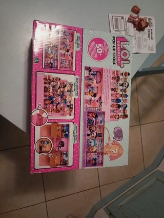 L.O.L Surprise pop-up store
