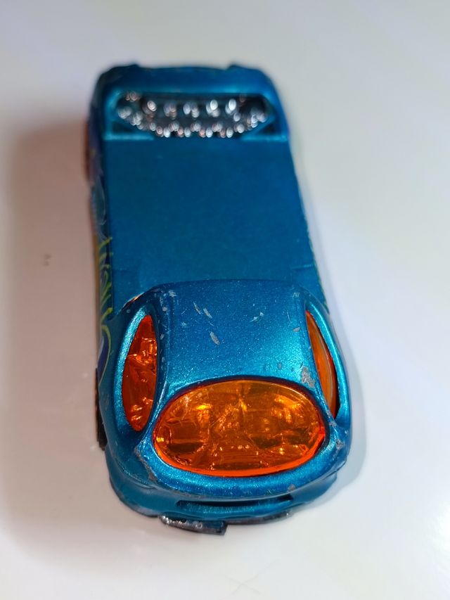 DEORA 2 HOTWHEELS 1/64