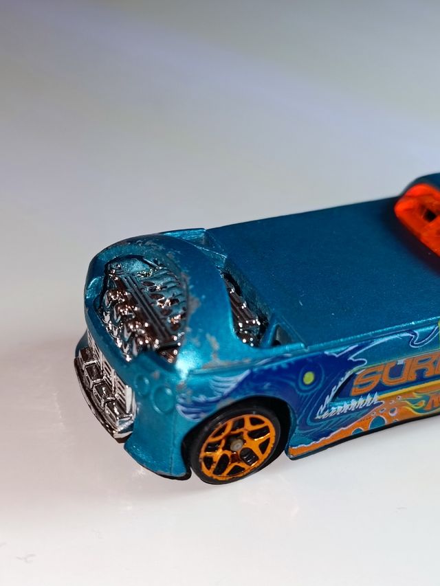 DEORA 2 HOTWHEELS 1/64
