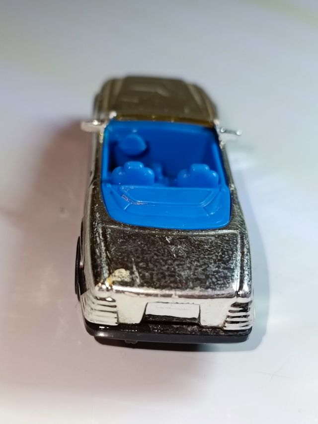 MERCEDES BENZ SL CONVERTIBLE 1/64 HOTWHEELS