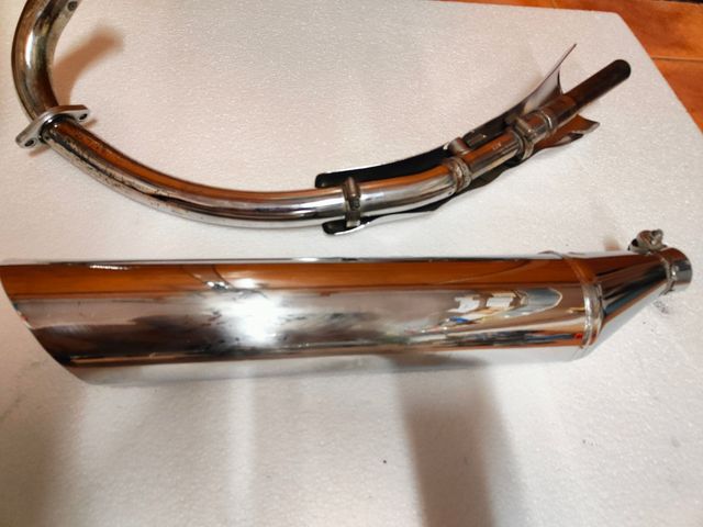 Tubo de escape Suzuki