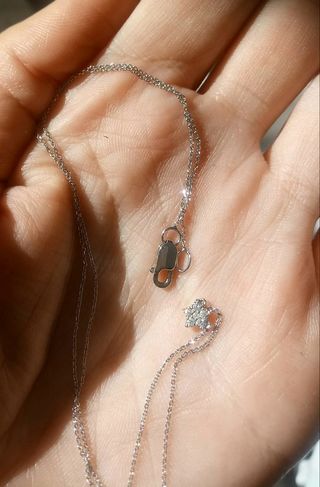 Gargantilla de oro con diamantes