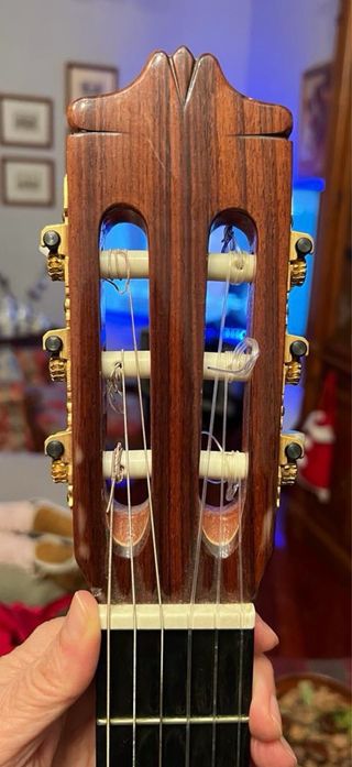 Guitarra española (guerra) PRECIO NEGOCIABLE