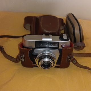 CAMARA DE FOTOS ANALOGICA MARCA REGULETTE .