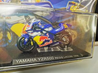 Yamaha YZR500 Regis Laconi 1999 1/24