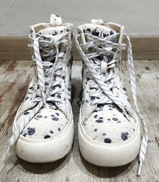 Bikkembergs sneakers.
