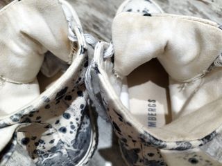 Bikkembergs sneakers.