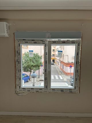 Cambio de ventanas y puertas express Dana