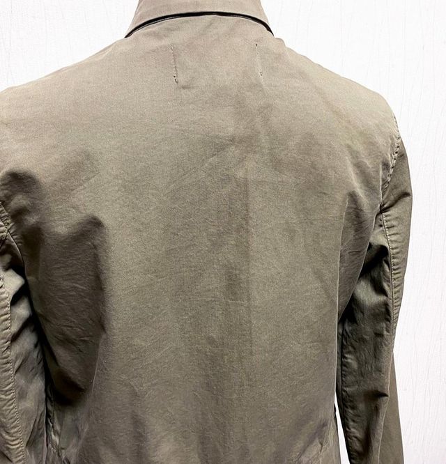 Sobre camisa de Zara