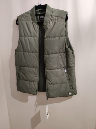 Chaleco Zara