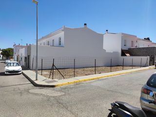 SOLAR TERRENO URBANO 160m SITUADO DE ESQUINA