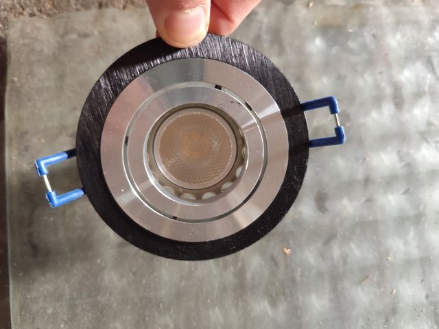 Halógenos basculante empotrable