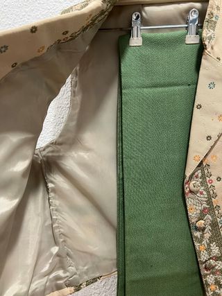 Trajes fallero y fajín
