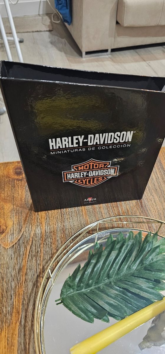 Archivador fasciculos harley altaya