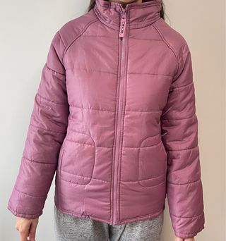 Abrigo plumas rosa acolchado