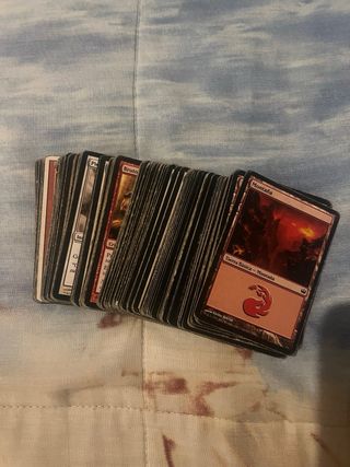 MAZO CARTAS MAGIC 127 cartas aprox.