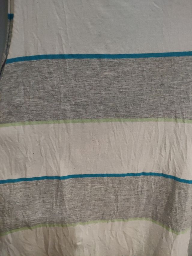 Canotta leggera a righe