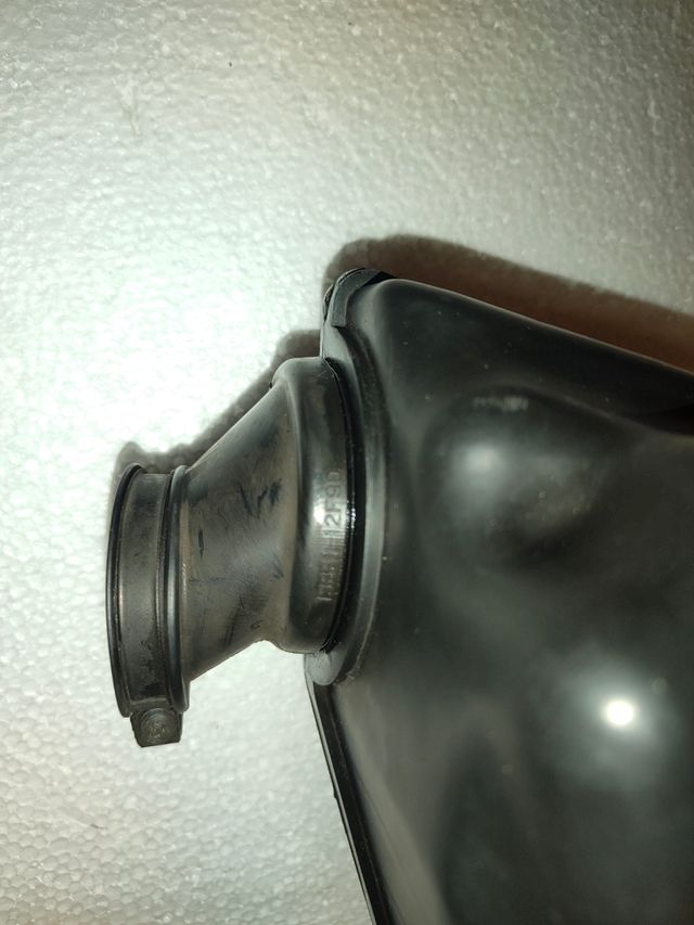 Caja filtro aire Suzuki Marauder