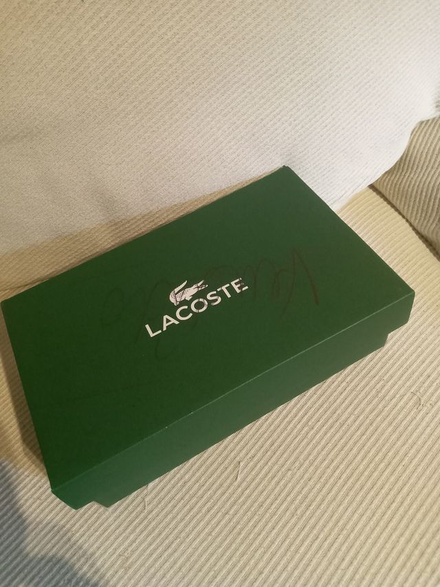 Caja Lacoste