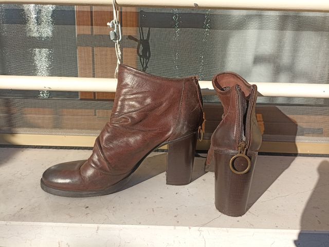 Stivaletti donna n.40