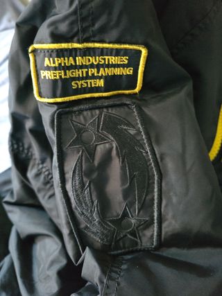 ALPHA INDUSTRIES 2XLARGE COMO NUEVA !!!!!