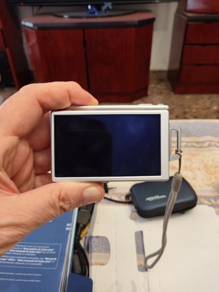 Cámara fotográfica SONY DS-T200