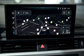 Audi A4   Avant Advanced 30 TDI 100kW S tronic 