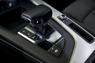Audi A4   Avant Advanced 30 TDI 100kW S tronic 