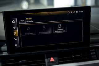Audi A4   Avant Advanced 30 TDI 100kW S tronic 
