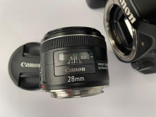 CANON EOS 80D + 2 OBJETIVOS CANON