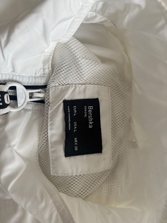 Cazadora corta blanca