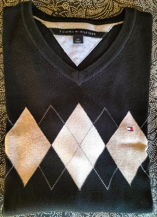 Jersey pico hombre 