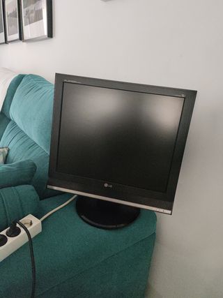 Monitor LG 19 pulgadas 