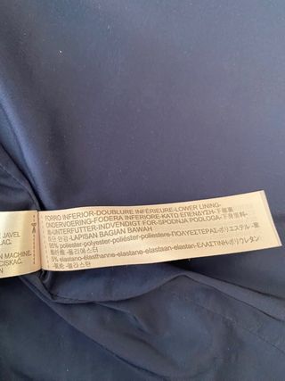 Falda corta azul de Massimo Dutti