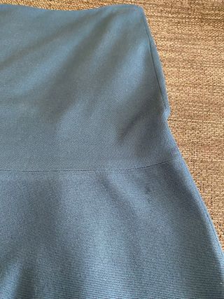 Falda corta azul de Massimo Dutti