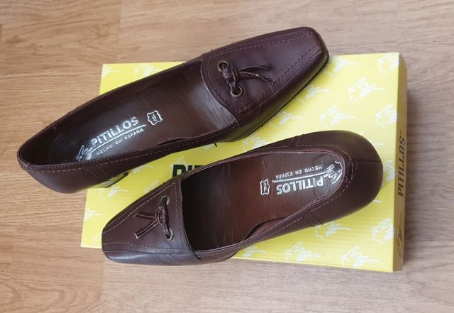 ZAPATOS DE TACON PITILLOS