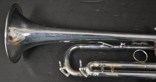 Trompeta Sib Selmer Depose en buen estado.