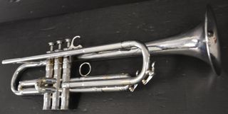 Trompeta Sib Selmer Depose en buen estado.