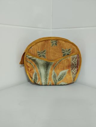 Conjunto Neceser y bolsa maquillaje 