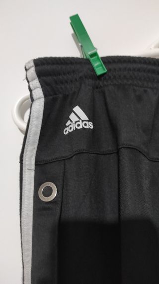 Pantalón de chándal Adidas botones 2000 y2k