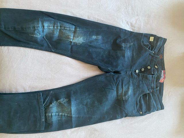 Conjunto de pantalones tejanos