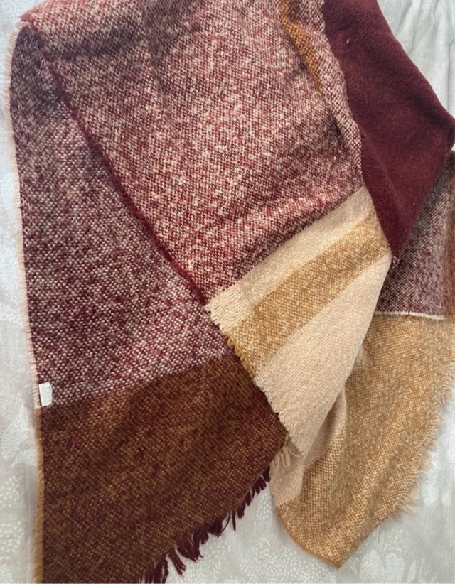 Bufanda Stradivarius