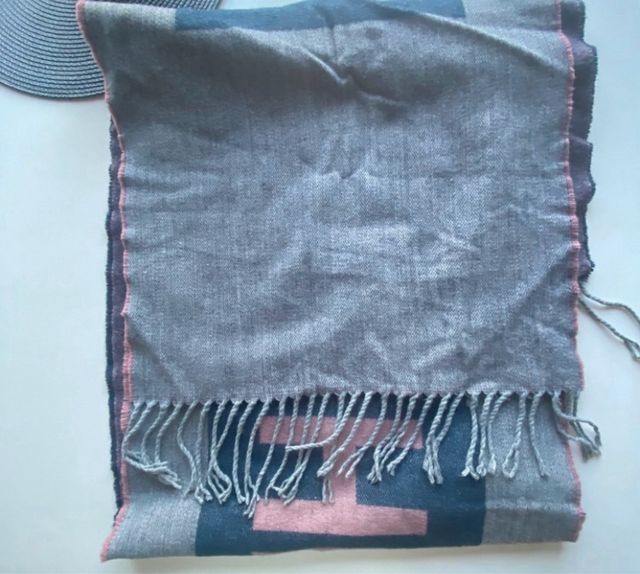 Bufanda grande Stradivarius