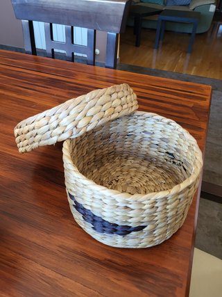 CESTA Y JARRÓN