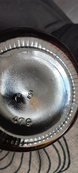 Botella antigua de cristal