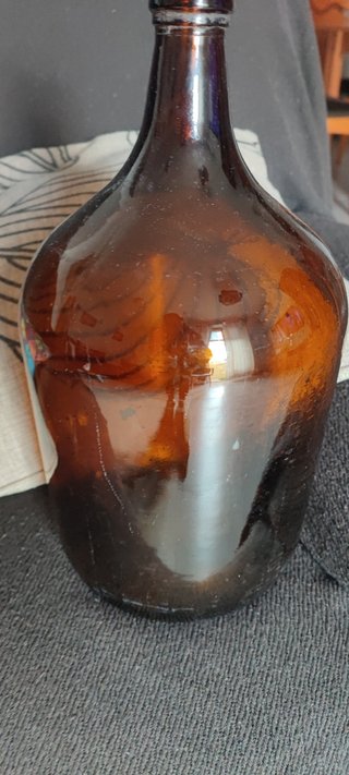 Botella antigua de cristal