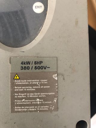 Variador de frecuencia trifasico