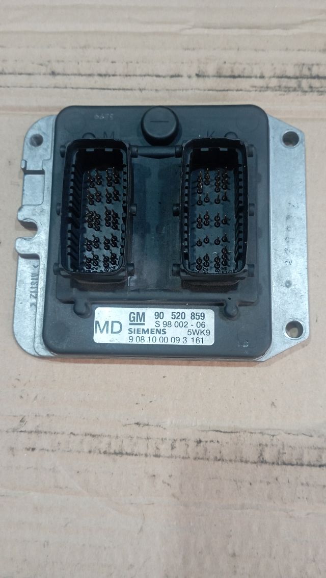 Centralita motor Opel astra